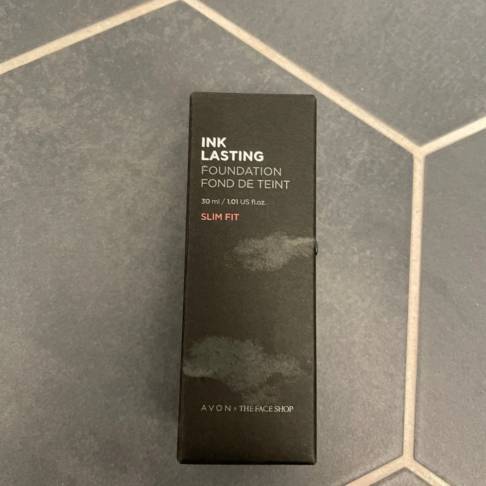 Avon‎ x The Face Shop Ink Lasting Foundation Slim Fit N60 Rich Honey